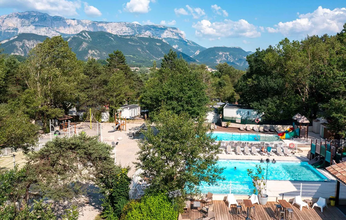 Image de la section moitié